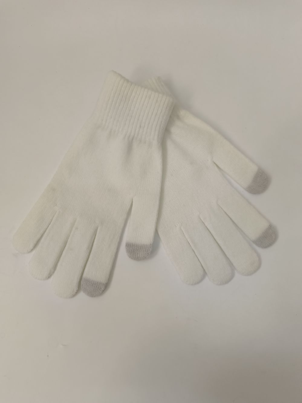 2022 Bijele pletene čarobne rukavice za odrasle sa ekranom osjetljivim na dodir Istaknuta slika
