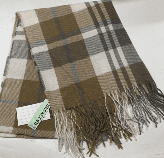 100% recycled polyester woven scarf