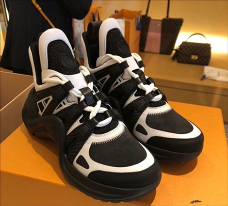 China Louis Vuitton Archlight Sneakers Zapatillas de calzado de