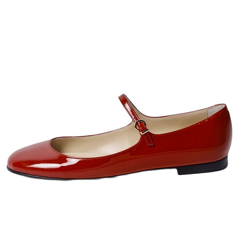 נעלי בלט שטוחות של מרי ג'יין עגולים בצבע ולוגו מותאמים אישית