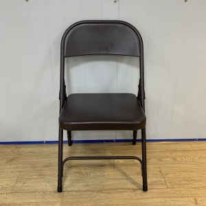 कालो बाहिरी फलाम स्ट्याकेबल कम्फर्ट पिकनिक 4 प्याक फोल्डिङ कुर्सीहरू