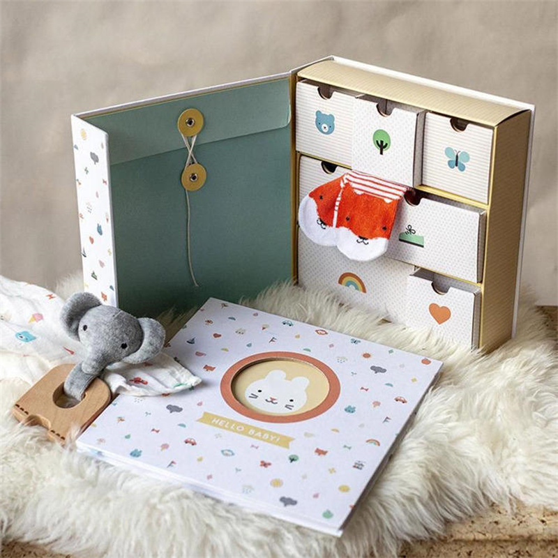 Personalizzato a basso prezzo Carta Baby Milestone Gift Set Keepsake Storage Box Memory For Baby