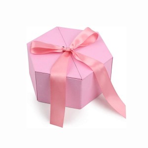 Vlastné luxusné magnetické ružové darčekové krabičky pre nevestu v tvare šesťuholníka s mašľou