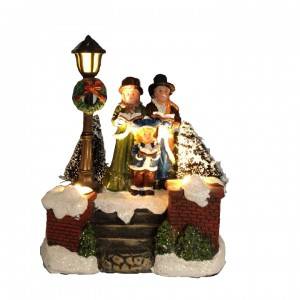 Wholesale small size tabletop indoor decoration LED lighted polyresin Christmas Village house