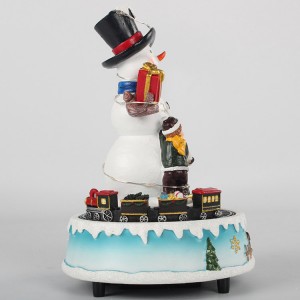 Wholesale resin Led Light up Musical Xmas scene Rotating snowman Animated Christmas Music Box