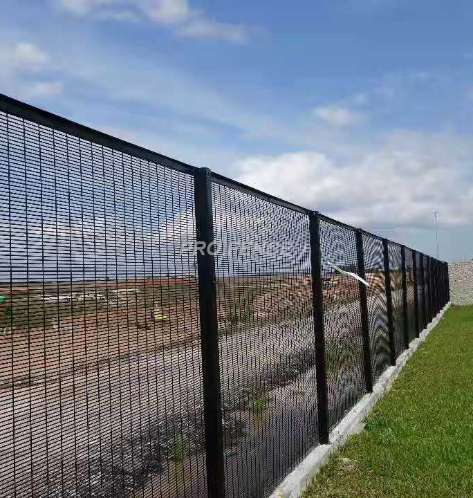 358-High-security-wire-mesh-fence