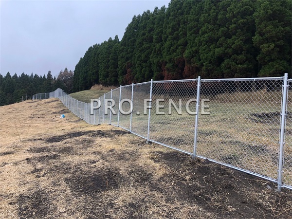 PRO.FENCE supplied 2400m chain link fence for solar plant in Japan
