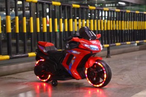 XX-1600 China Fabrikant Grousshandel Präis / Niddereg Präis Hot Verkaf Kanner Motorrad / Baby Ride On Toys