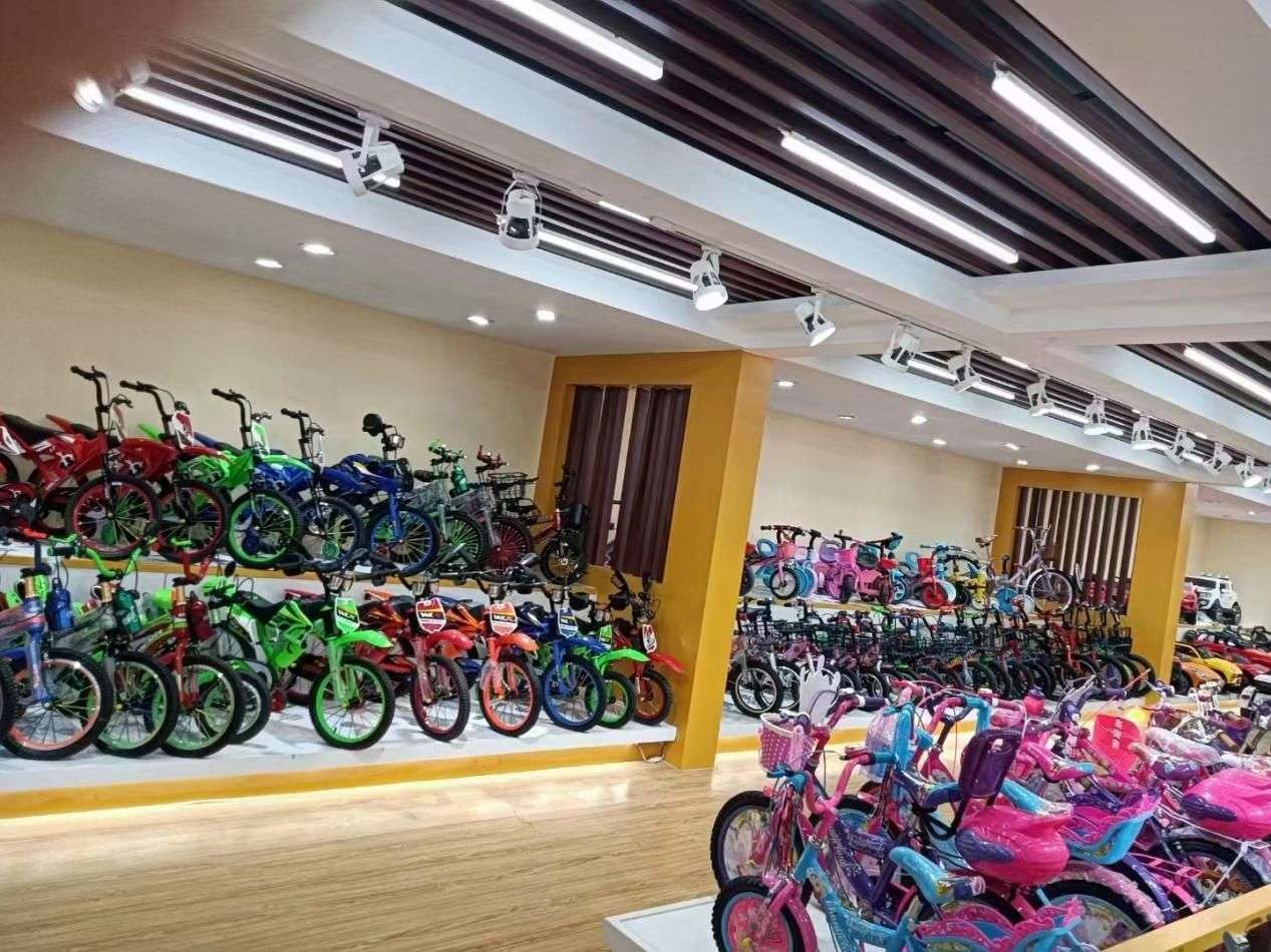 子供用自転車市場には多くの製品がありますが、どのように選択しますか?