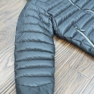 OEM vislabāk pārdotā ūdensnecaurlaidīga dūnu jaka ziemas jaka āra augstas kvalitātes zosu dūnu baltā pīļu dūnu jaka