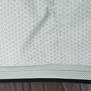 OEM zakázková vysoce kvalitní lehká 2,5vrstvá konstrukce nepromokavá bunda do deště pláštěnka hardshell softshell