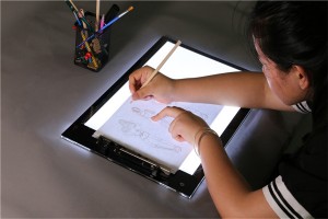 추적용 라이트 박스 – 초박형 휴대용 LED 라이트 패드