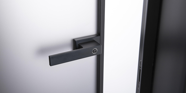 What is the general installation height of door handles?