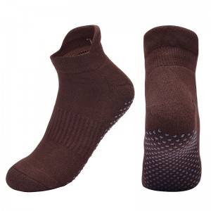 Generation processing OEM new autumn and winter combed cotton all-inclusive men and women yoga socks towel floor sports socks Pilates socks