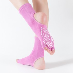 OEM Yoga Socks middle tube five-finger split-finger yoga socks female five-finger yoga dance socks