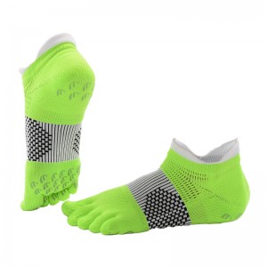 On behalf of the processing OEM new men’s strong pressure non-slip sports five-finger socks, running badminton riding function short tube socks