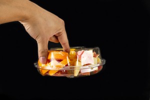 GLD-180 Three compartment transparent plastic salad container with lid