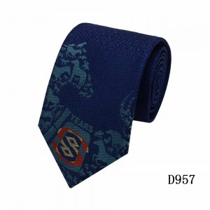 Tamsiai mėlynas Private Label Šilkinis kaklaraištis
