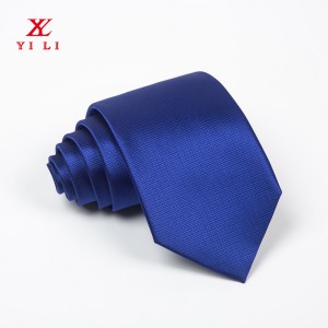 Cravatte in raso solidu di poliester intrecciate Cravatte di colore puro Cravatta formale d'affari per l'omi Occasioni formale Matrimoniu