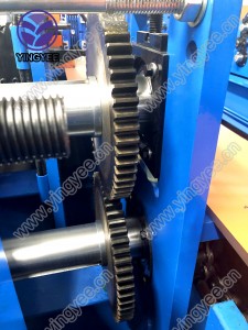 Máquina formadora automática de rolos C/Z Purlin Wall Purlin Material de construción de estrutura de aceiro