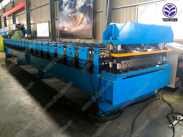 China courraged sheet fomring roll machine Προτεινόμενη εικόνα