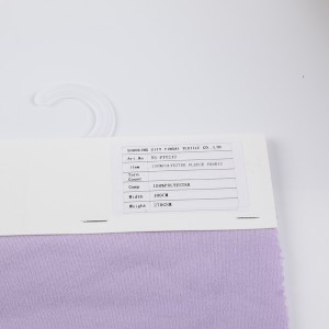 Günstiger Preis, violetter Handtuchstoff aus 100 % Polyester mit gebürstetem Interlock-Fleecestoff auf der Rückseite