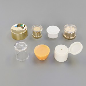 Síla továrna vyrábí kosmetické balicí trubice pro mytí obličeje a masážní silikonový kartáč s kuličkovou multifunkční trubicí