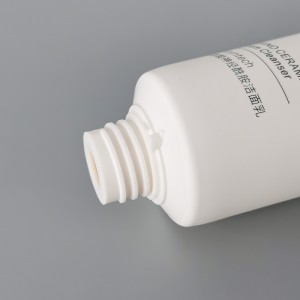 ပူပြင်းသော 30ml 50ml နှင့် 100ml pe biodegradable cosmetic tube stock plastic tube hand cream Facial cleanser tube