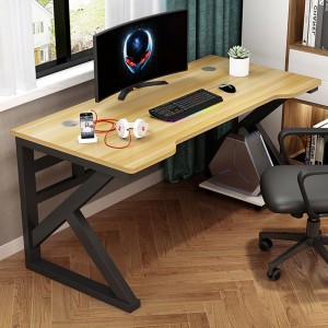 Moodne minimalistlik lauaarvuti kodu magamistoa arvutilaud