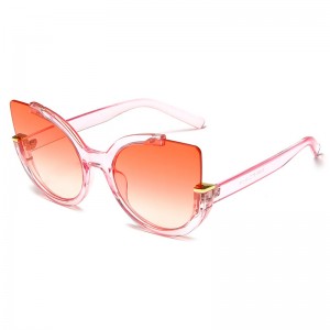 Translucent round frame cat eye sunglasses