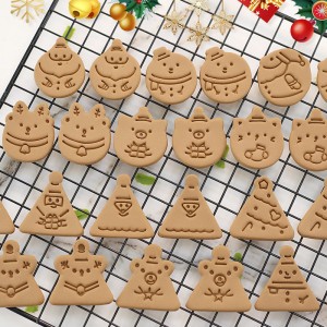 Molde de galletas de debuxos animados de Nadal prensado tridimensional ferramenta para hornear galletas triangulares na casa