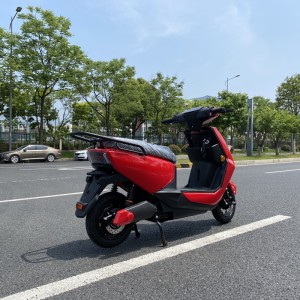 Scooter elettriku 45km/h Veloċità