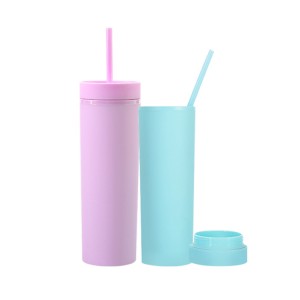 כוס פלסטיק לשימוש חוזר בנפח 16 oz בקבוקי מים עגולים מפלסטיק עם קש ומכסים