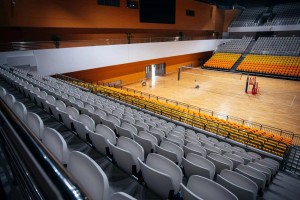 YOUREASE INDOOR ELECTRIC RETRACTABLE SEATING SYSTEM BLEACHERS