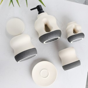Home Hotel 5 Pieces Kiln-varnished Glazed Modern ODM Ceramic Bathroom Set Manufacturer