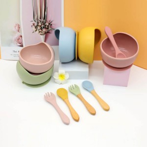 Baby Feeding Bowls and Spoons Suction Food Grade Silicone | YCS