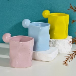 ຫ້ອງການ Wholeslae ຫນ້າທໍາອິດບໍ່ສະຫມໍ່າສະເຫມີສ້າງສັນ Ceramic ກາເຟ້ໍານົມ Mug ຈອກນ້ໍາຄູ່