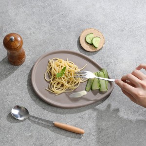 Виробник ODM декоративна тарілка для сніданку з керамічною глазур’ю у формі краплі