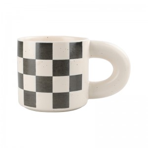Tasse à motif de grille de café en céramique personnalisée faite à la main en usine, pour cadeau