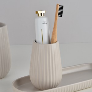 Kina fabrički moderna keramika Elegantna prilagođena ODM dozator sapuna za kupatilo, set sa tacnom