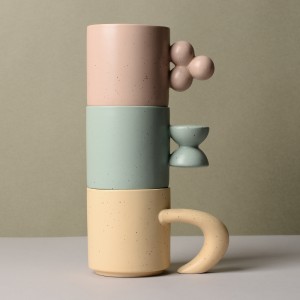 Feme e entsoeng ka letsoho ea Wholesale Tumbler Cups Stacking Ceramic Mug