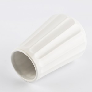 Wholesale Modern 5.56 Inch Wedding White Ceramic Tafura Pamusoro Pemba Decor Vases