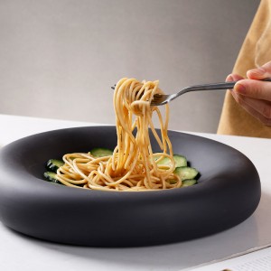 ໂຮງງານເຊລາມິກແບບທໍາມະຊາດຄຸນນະພາບສູງ Luxury Black Clay Porcelain Plates Sets