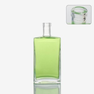 China manufacturer wholesale 500ml 750ml square shape super flint whisky vodka rum spirits liquor glass bottle custom logo