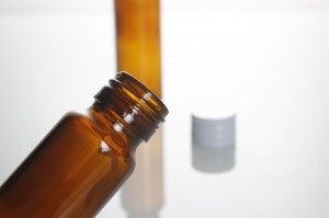 wholesale 10ml pharmaceutical glass bottle vials Amber Glass Dram Vials for Oral Liquid customize