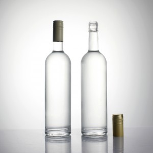 China manufacturer 750ml frosted clear custom delicate thick bottom Rum Whiskey Glass spirits Bottle Liquor Bottle
