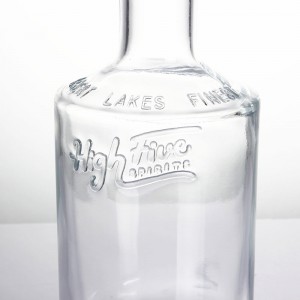 wholesale 700ml 750ml engraved extra flint rum tequila gin cylinder spirit liqueur glass bottles cork
