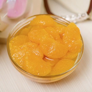 Canned mandarin orange in Glass Jar