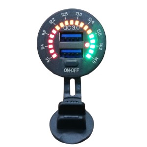 Araba için Anahtar Renkli Voltmetre QC3.0 Soket ile Hızlı Şarj 3.0 USB Araç Şarj Soketi 12V / 24V