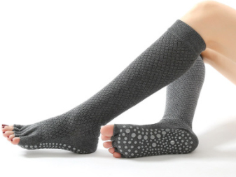 Women socks Featured Image